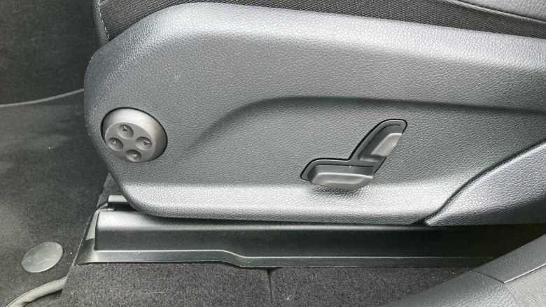 Mercedes-Benz EQC 400 300kW AMG Line Premium 80kWh 5dr Auto Electric Estate